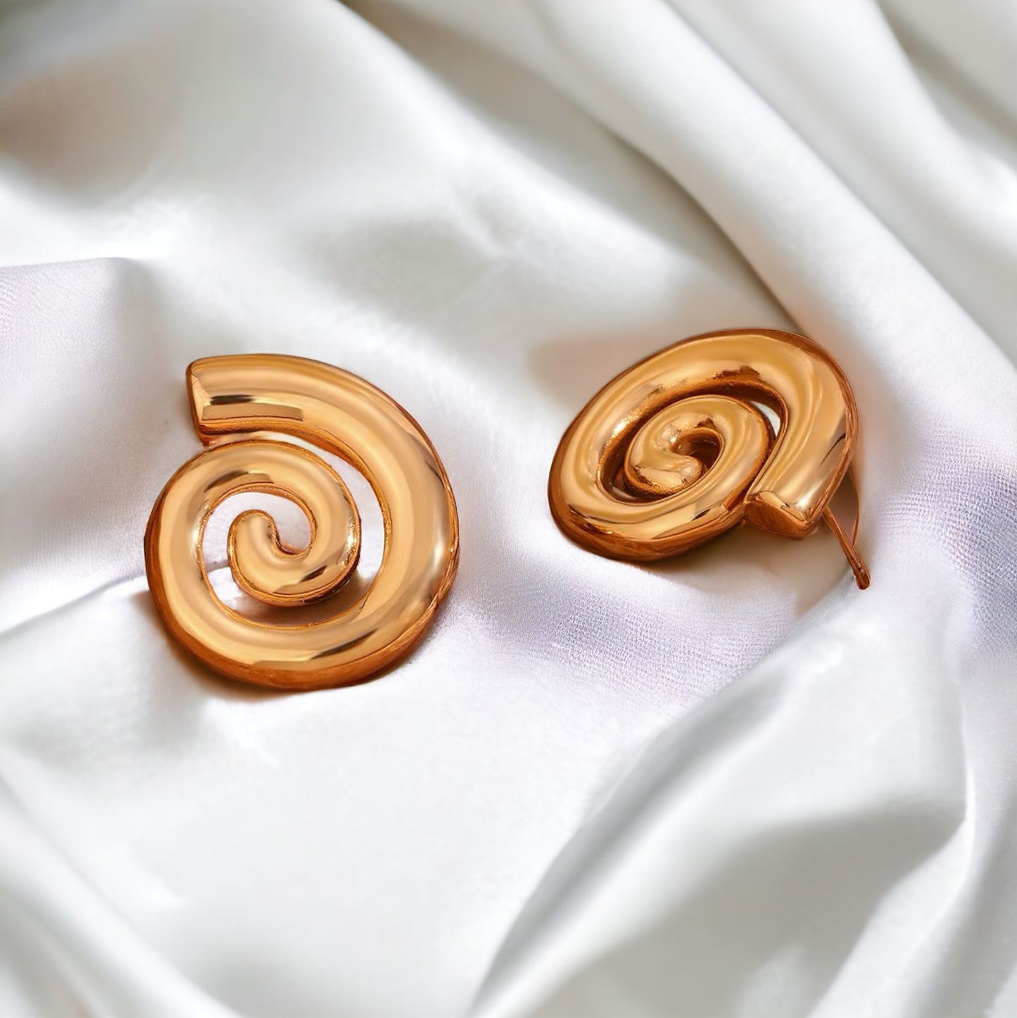 Greta Spiral Studs